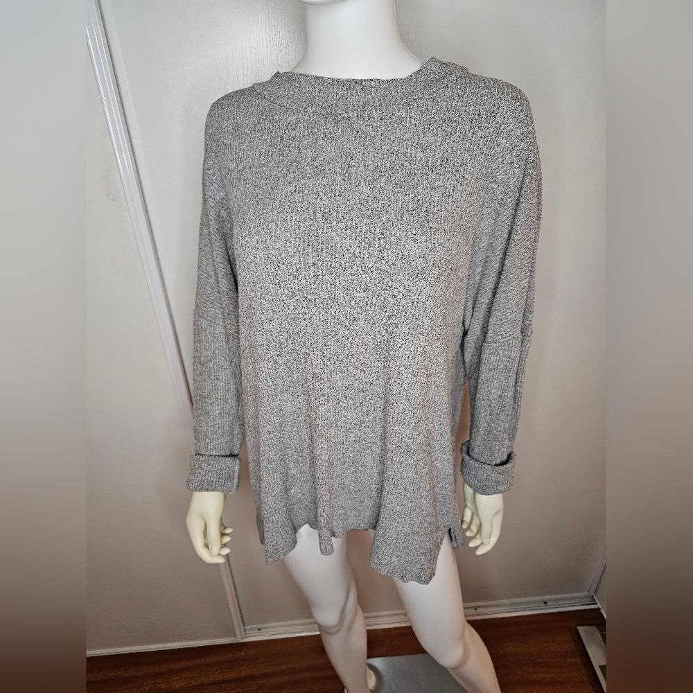 Chance Or Fate Oversized Mockneck Tunic Sweater Knit Gray Pullover Size Small - Picture 2 of 14